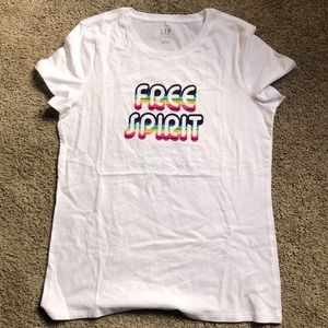BRAND NEW Gap tee